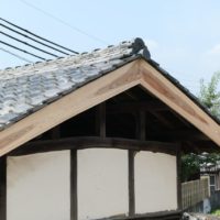 【古民家に井戸！　そして小屋はつきもの！】　（８月５日　水曜日）